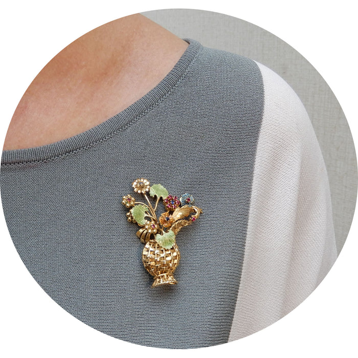 Broche, Bloemenmand, Email, 18K