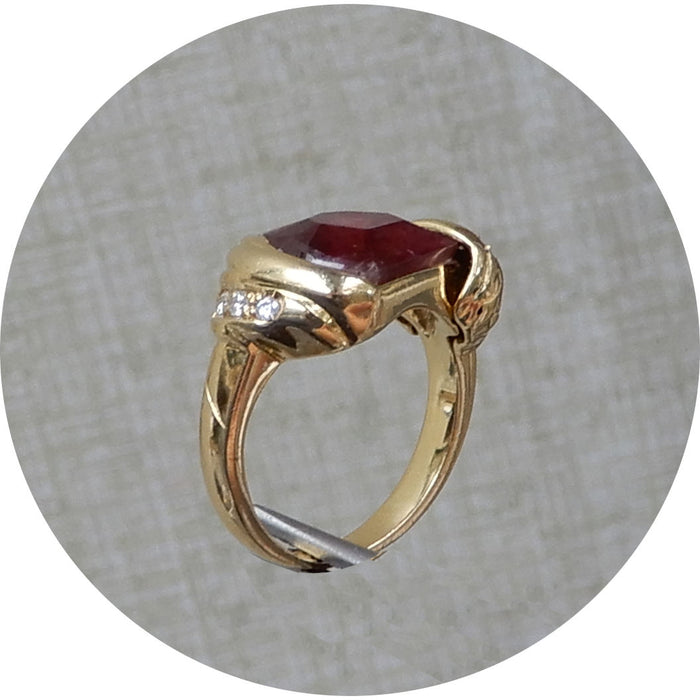 Demi Parure, Rubeliet, Diamant, 18K