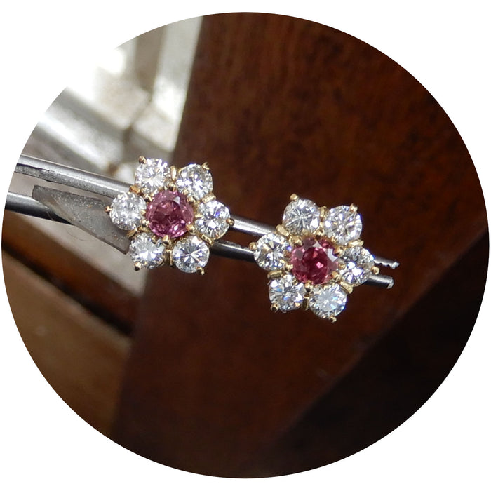Oorknoppen, Rozet, Robijn, Diamant, 14K