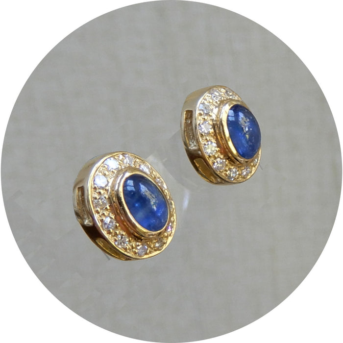 Oorknoppen, Saffier Cabochon, Diamant, 14K