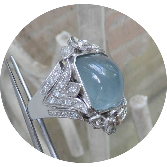 Ring, Aquamarijn Cabochon, Diamant, 14K
