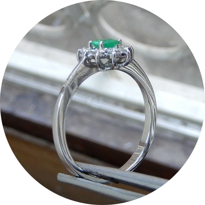 Ring, Entourage, Smaragd, Diamant, 14K