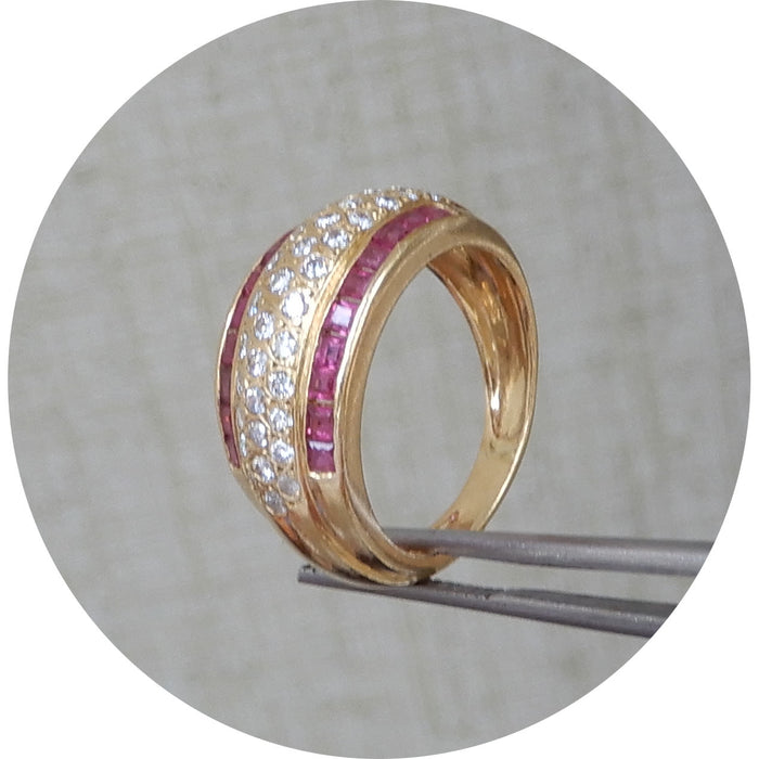 Ring, Robijn, Diamant, 18K