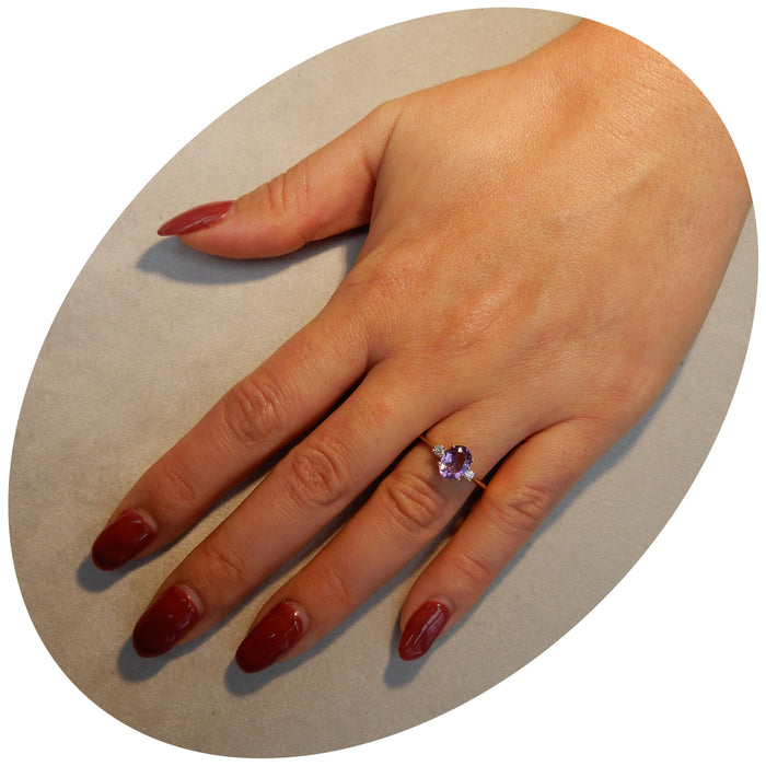 Ring. Amethist, Diamant, 14K Goud