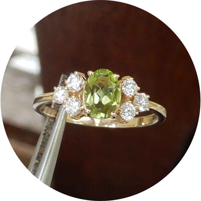 Ring, Peridot, Diamant, 14Krt. Goud
