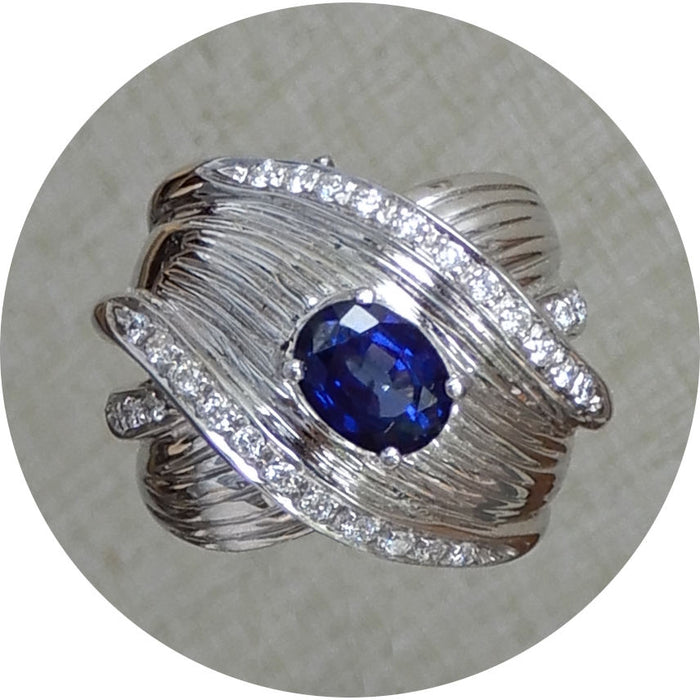 Ring, Saffier, Diamant, Godrons, 18K