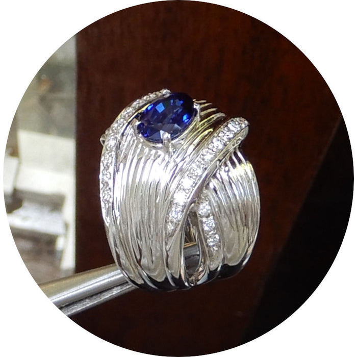Ring, Saffier, Diamant, Godrons, 18K