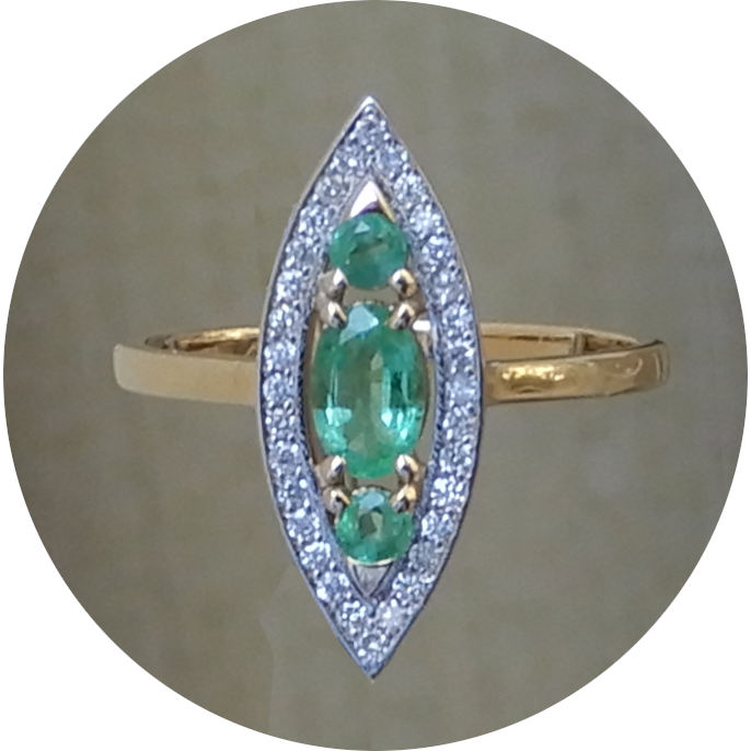Ring, Markies, Smaragd, Diamant, 14K