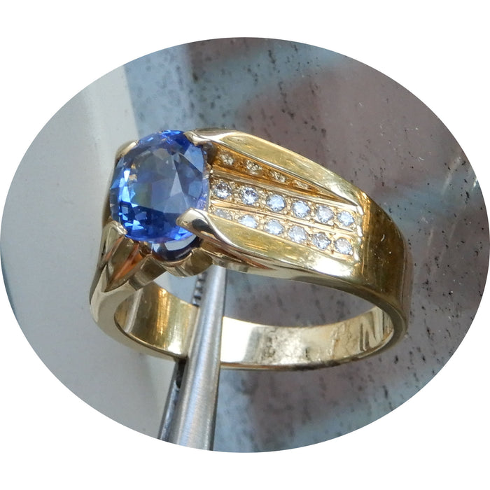 Ring, Saffier, Diamant, 18K Geelgoud