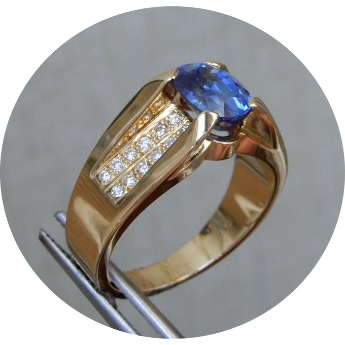 Ring, Saffier, Diamant, 18K Geelgoud